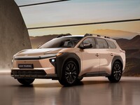 uusi Toyota bZ4X Touring